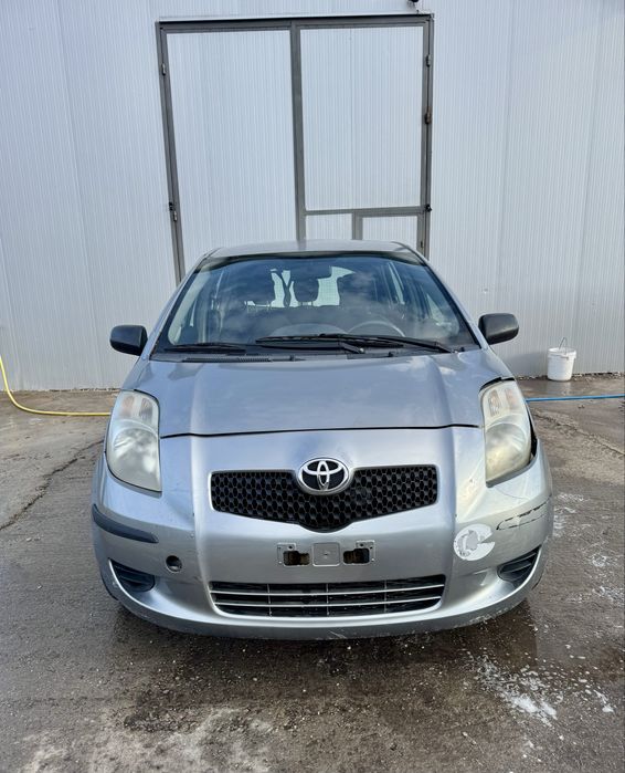 На ЧАСТИ Toyota Yaris 1.3 vvt-i 87кс 2007г Автоматик