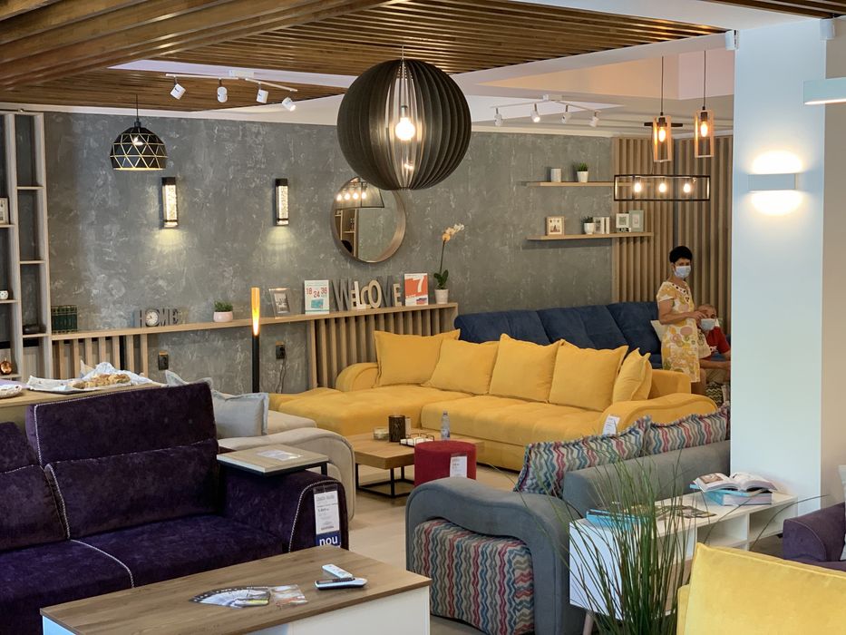 Vând afacere mobilă Euromobila la cheie