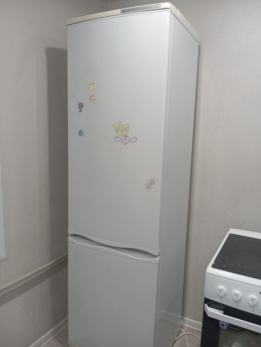 Продам холодильник