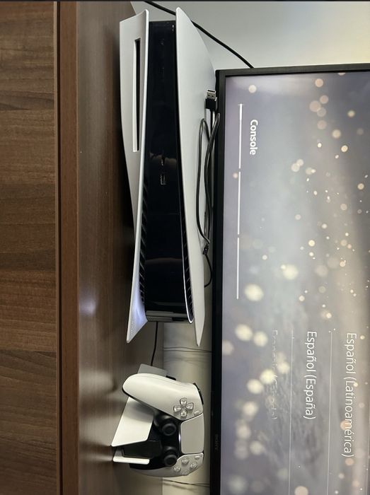 PS5 editie God Of War,cu disc si jocuri incluse in pret