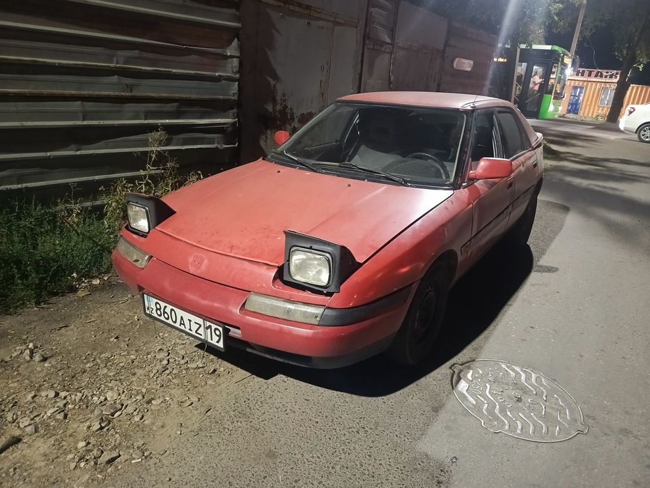 Продам mazda 323
