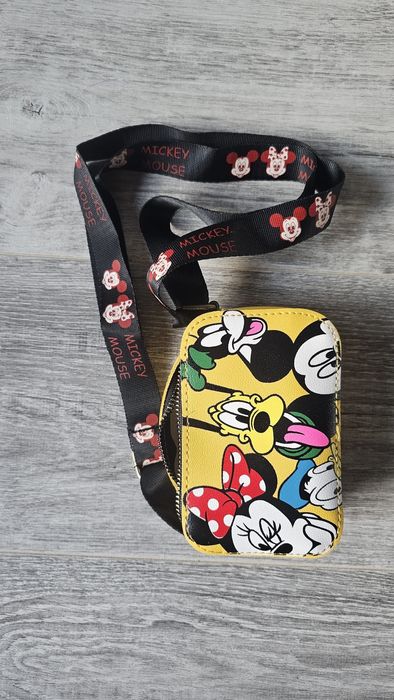 Gentuta Disney cu snur – model personajele clasice