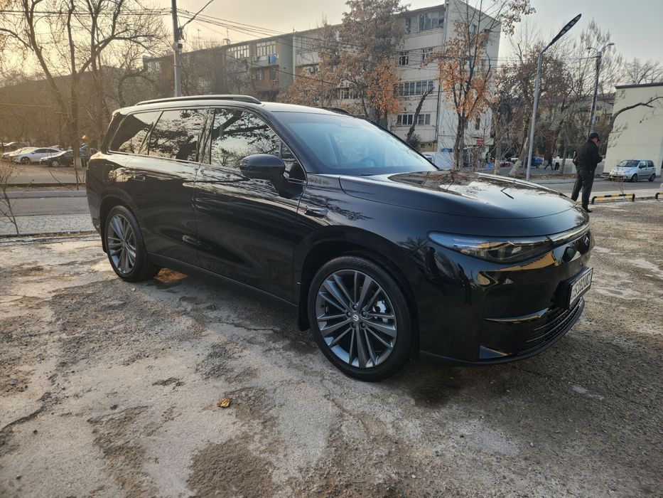 Leapmotor c16 srochno sotiladi kam yurgan ideal xolatda