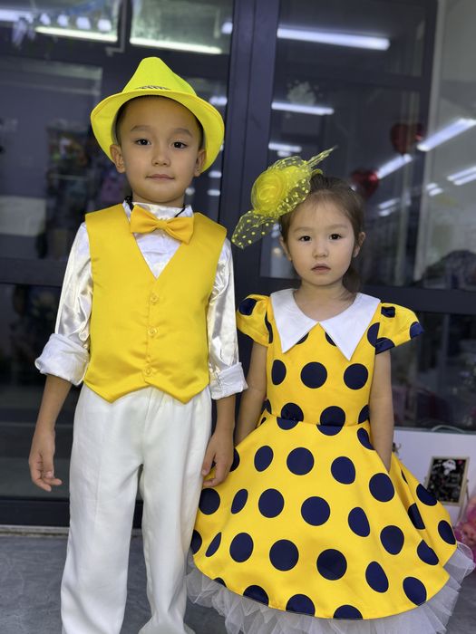 костюмы и платья на прокат