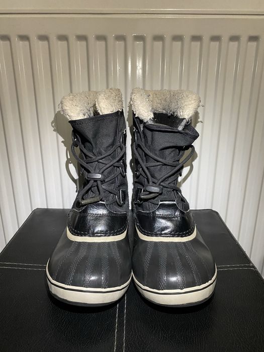 Ghete Sorel waterproof negre, mărimea 36, stare foarte bună