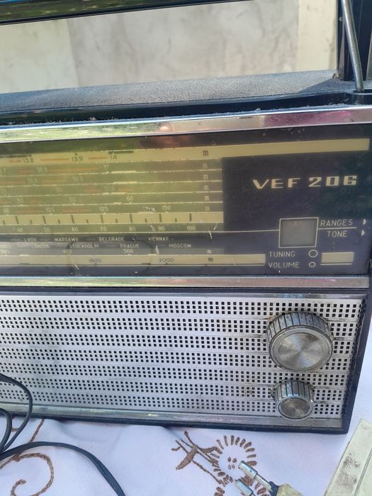 Радио VEF 206 неработещо