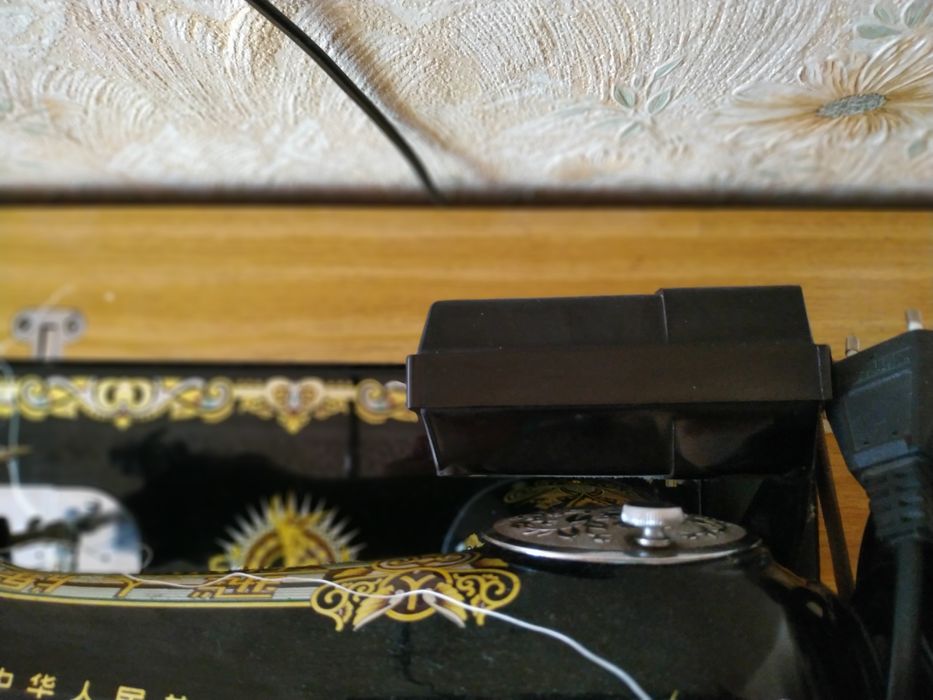 Продавам изгодно шевна машина "Flying man"