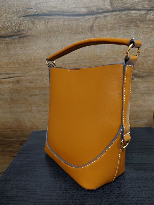 Geanta Stradivarius ofiice, noua cu eticheta