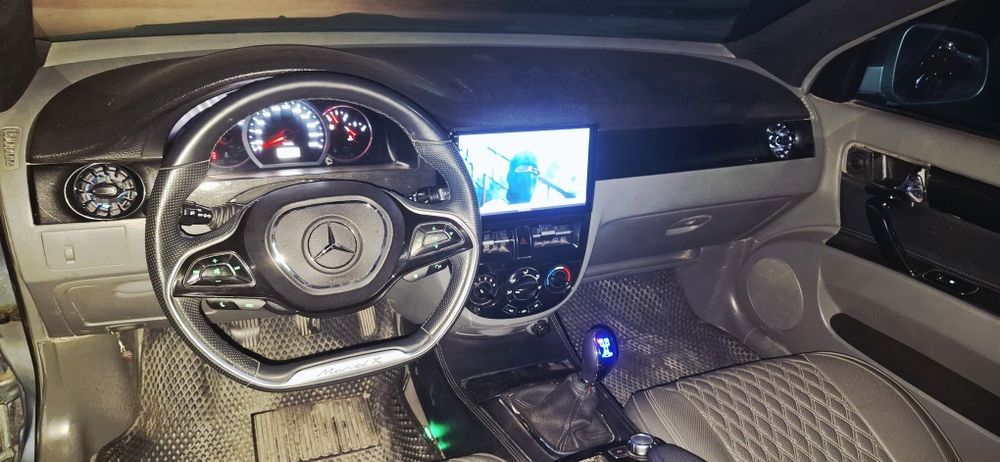 Lacetti 1.8 mator sotiladi