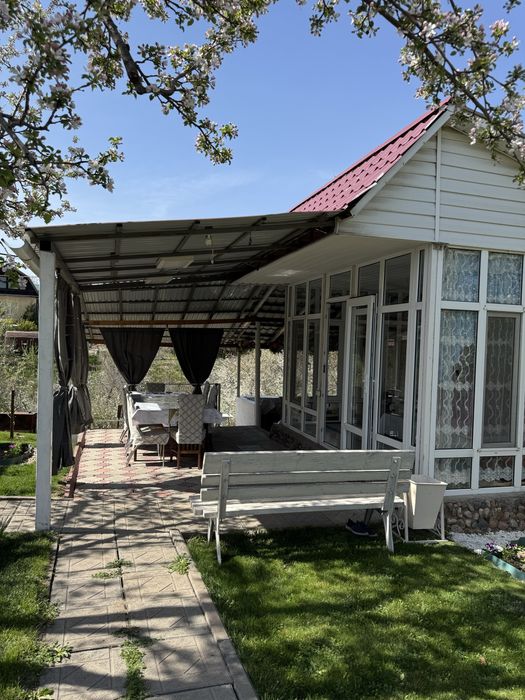 Продам уютную дачу в экологически чистом районе