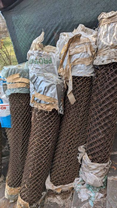 Оградна мрежа.        .