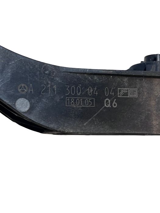 Pedala De Acceleratie Mercedes-Benz E-Class W211 2002 - 2009 A21130004