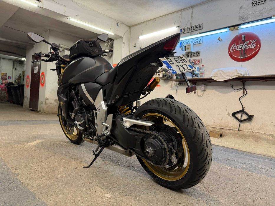 Honda CB1000R ABS – 2015 – 36.544 km – Suspensie Öhlins, Quickshifter