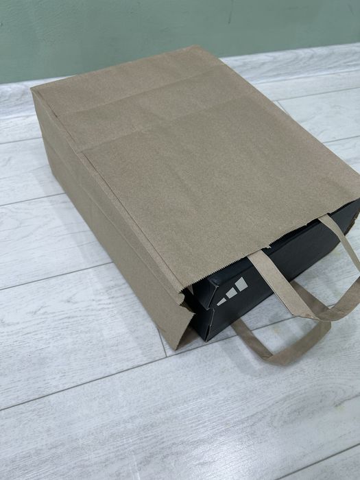 Продам новые оригинальные adidas Galaxy 7 M