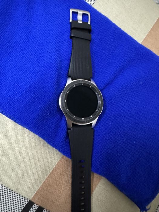 Продам часы Samsung Watch