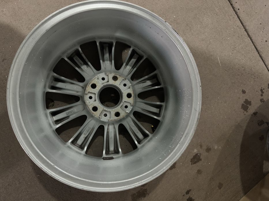 Продам оригинальные диски BMW (комплект 4 шт.)