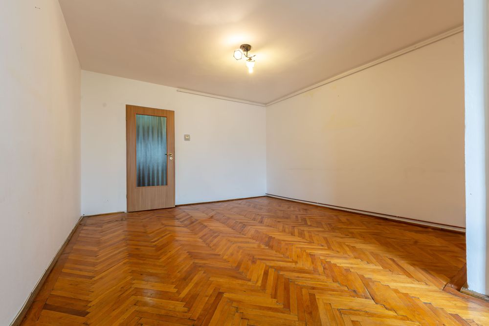 Garsonieră 30mp str. Soarelui