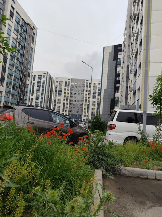 Продам 3х комнатная квартиру