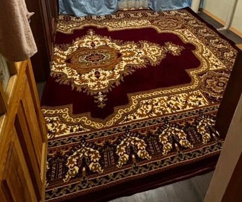 Продается ковер 3х5