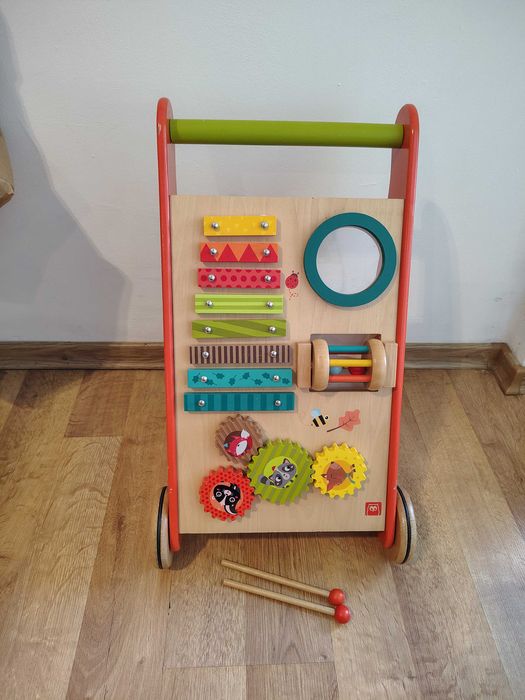 Дървена проходилка / walker eurekakids