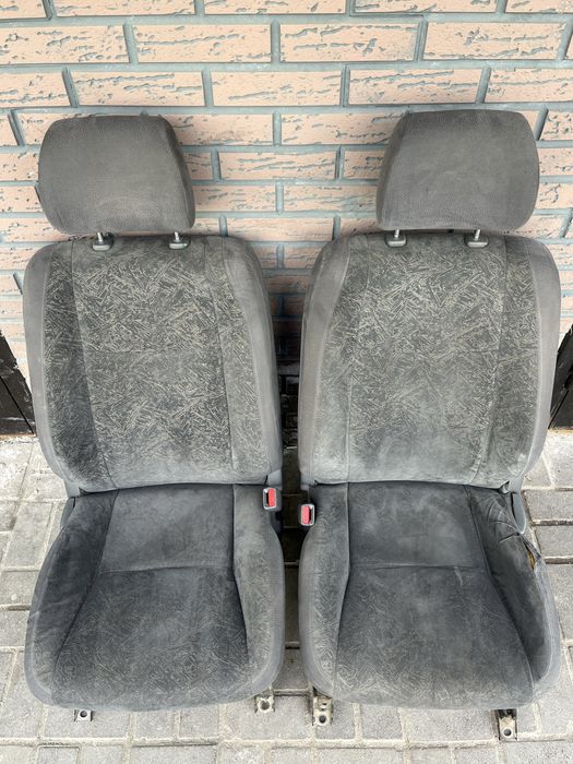 Сиденья Прадо 120; 1 и 2 ряд