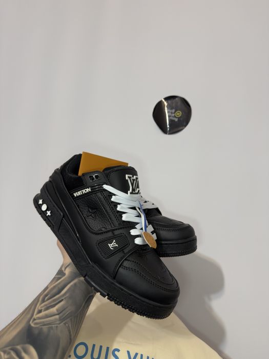 Adidasi Louis Vuitton Trainer piele 40,41,42,43 Premium