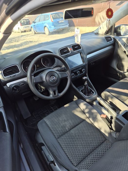 VOLKSWAGEN Golf 2010 — imagine 5