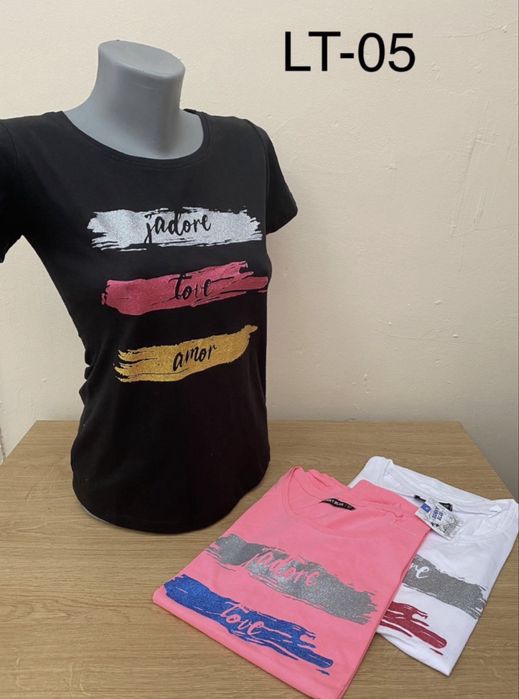 Дамски тениски на едро 6 бр в серия -15 евро