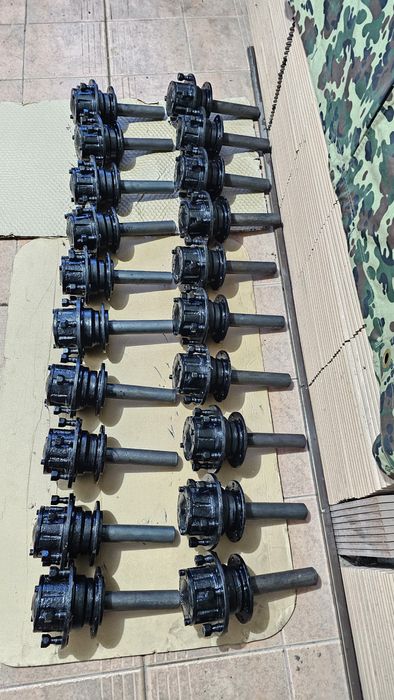 Vand  Butuci ARO cu rulmenti conici