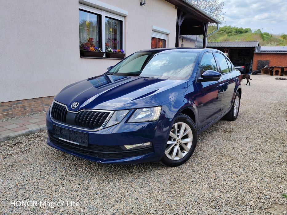Skoda Octavia DSG automat 1.0TSI Euro 6 an 2017  MMi color Climatronic
