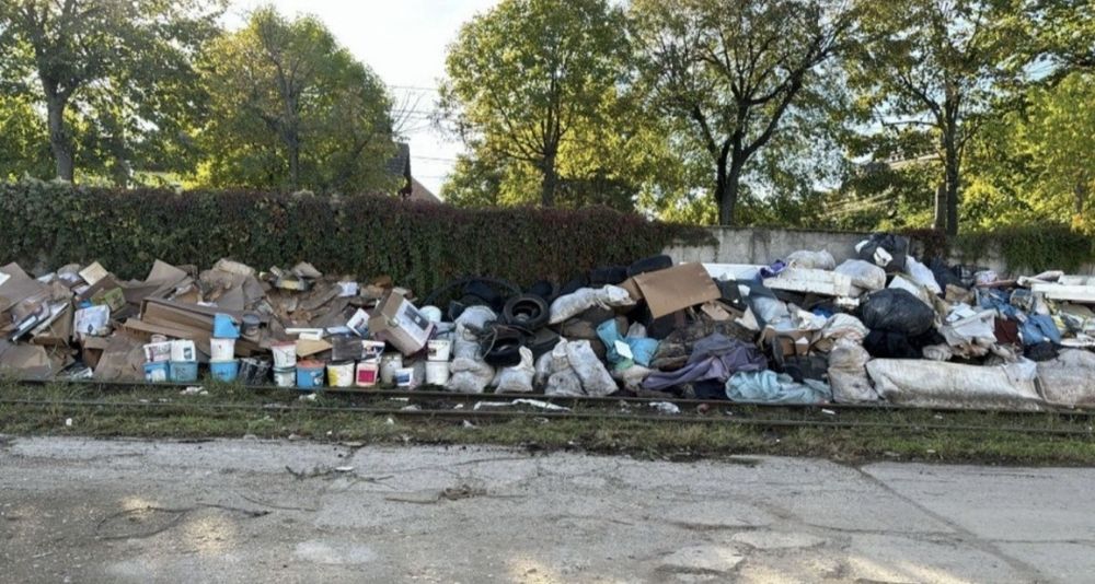 Debarasez din apartamente, car gunoaiele, obiecte de aruncat etc