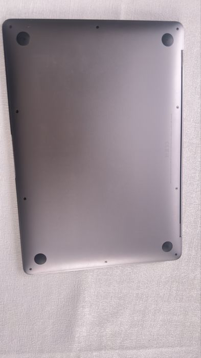 Продам MacBook Air