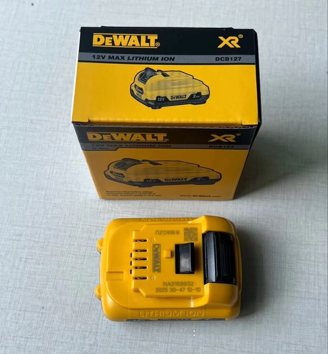 Acumulatori dewalt 2ah