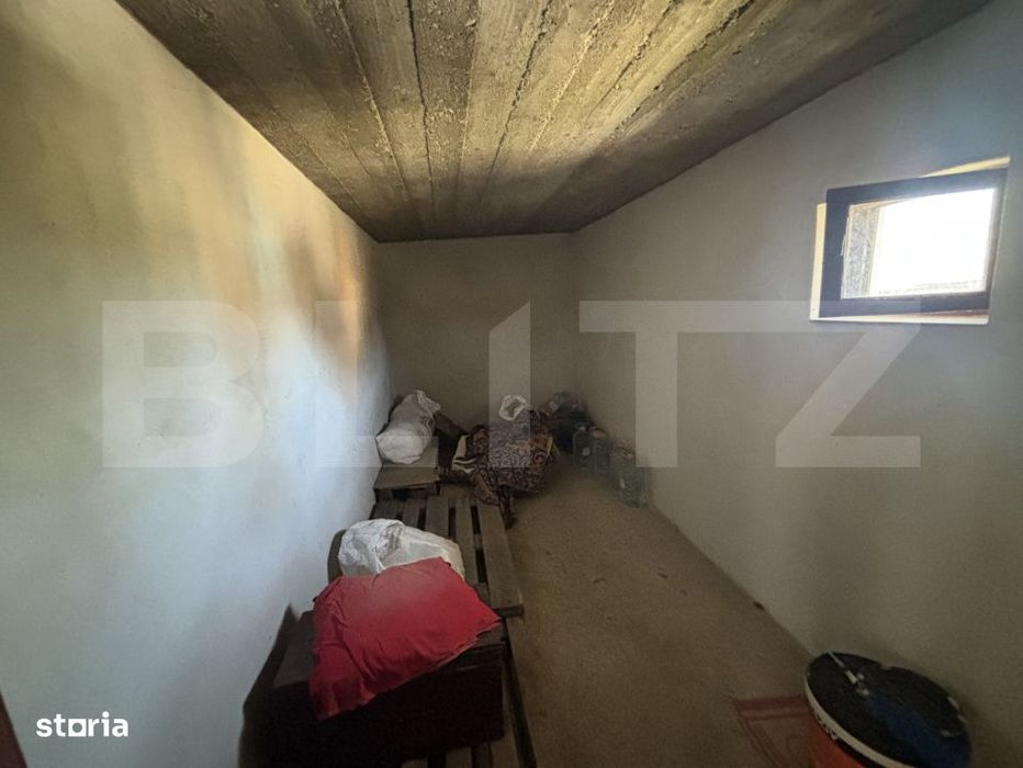Casa de vanzare, zona linistita, in Recea
