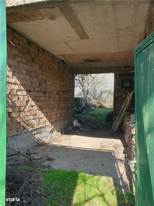 RECO Casa cu etaj nefinisata in Santion, com. Bors