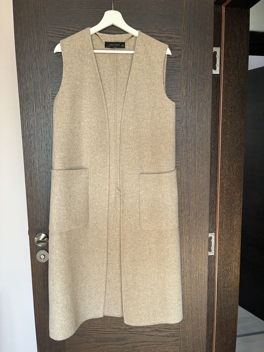 Вълнен елек Zara