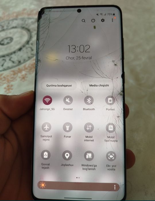 Samsung s20 + sotiladi