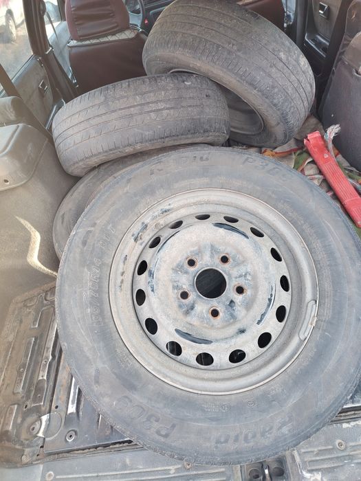 Шыны с дисками р14