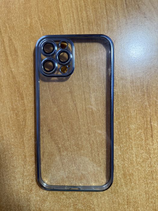 Чехлы на iPhone 12 Pro Max и iPhone XS Max