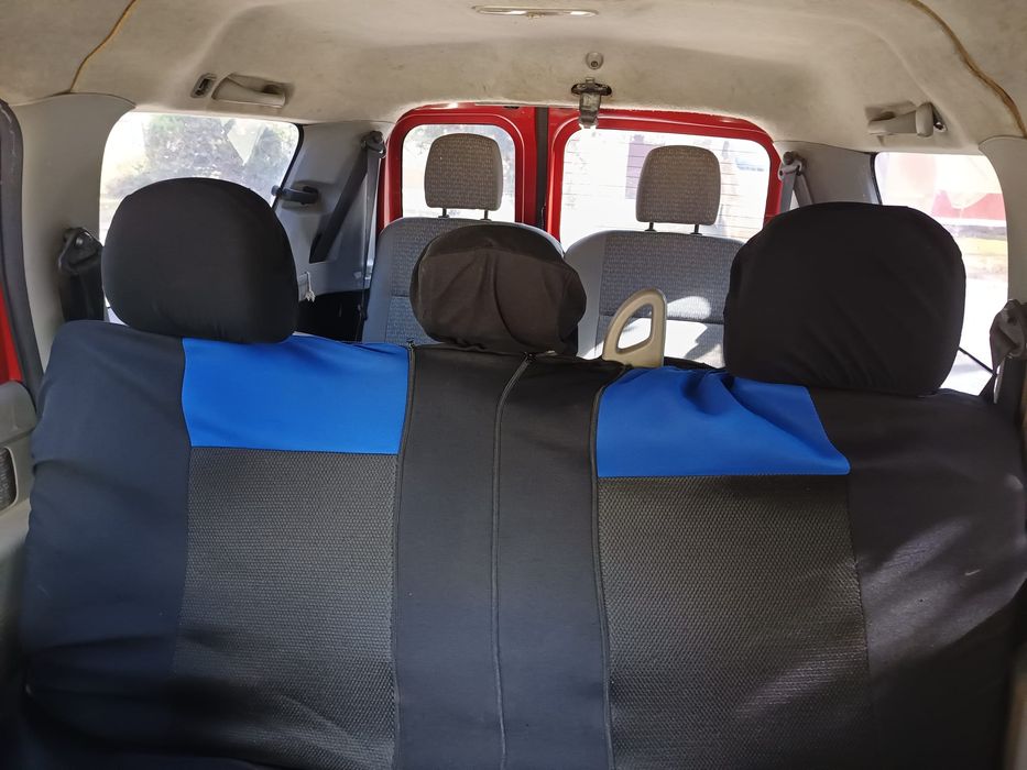 Dacia Logan MCV an 2009  motor 1.6  benzina 7 locuri