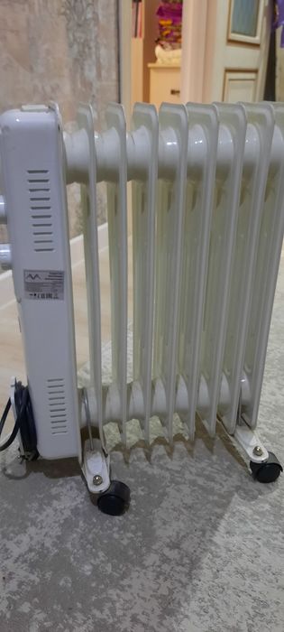 Обогреватель и  светильник