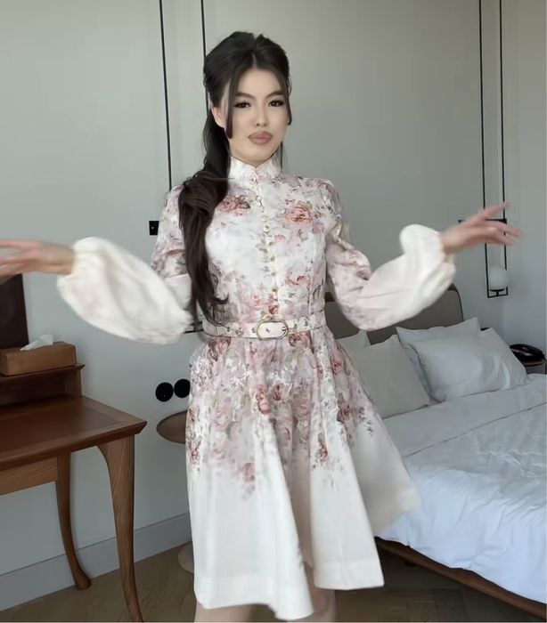 Платье красивое элегантное