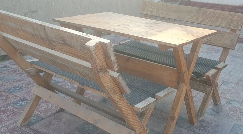 Стол стул сотилади арзонга беривораман