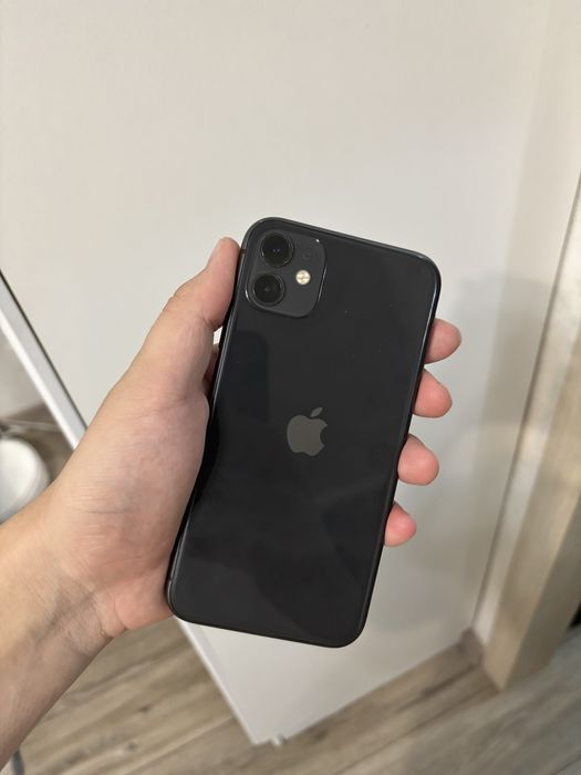 Продам iPhone 11 64GB