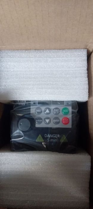 Честотен инвертор