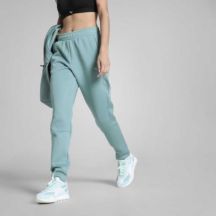 Оригинален панталон Puma Evostripe Sweatpants