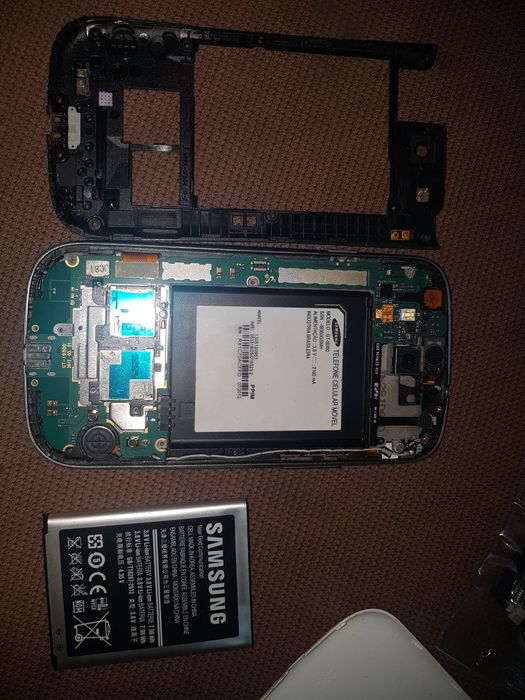 Vand samsung S3 alb pt. PIESE