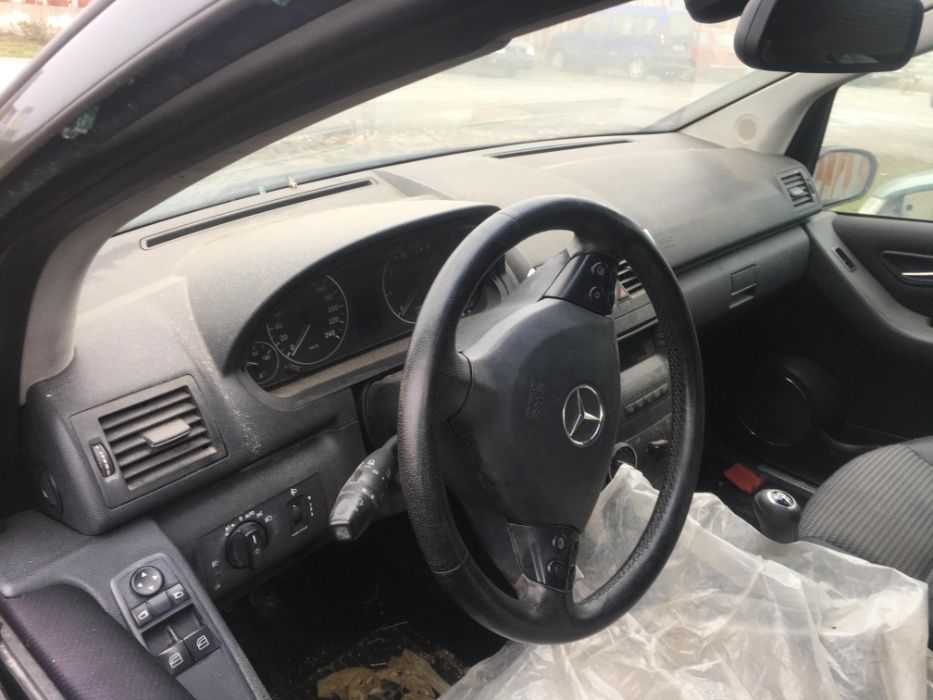 Mercedes a150 1.5 кожа на части мерцедес а150 гр. Добрич Дружба 2 • OLX.bg