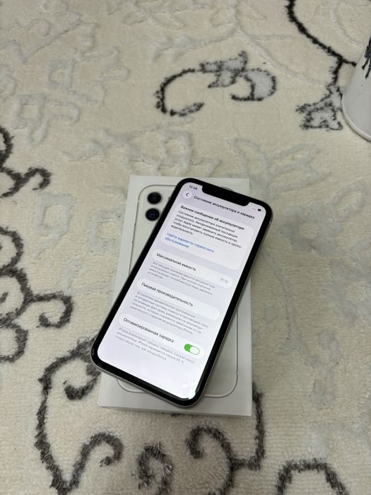 Айфон 11 128гб срочно