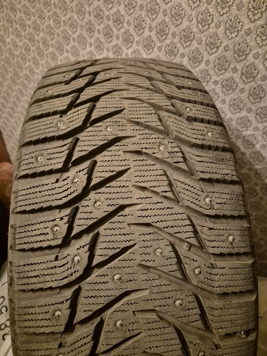 255/45 R20 зимняя резина шипы